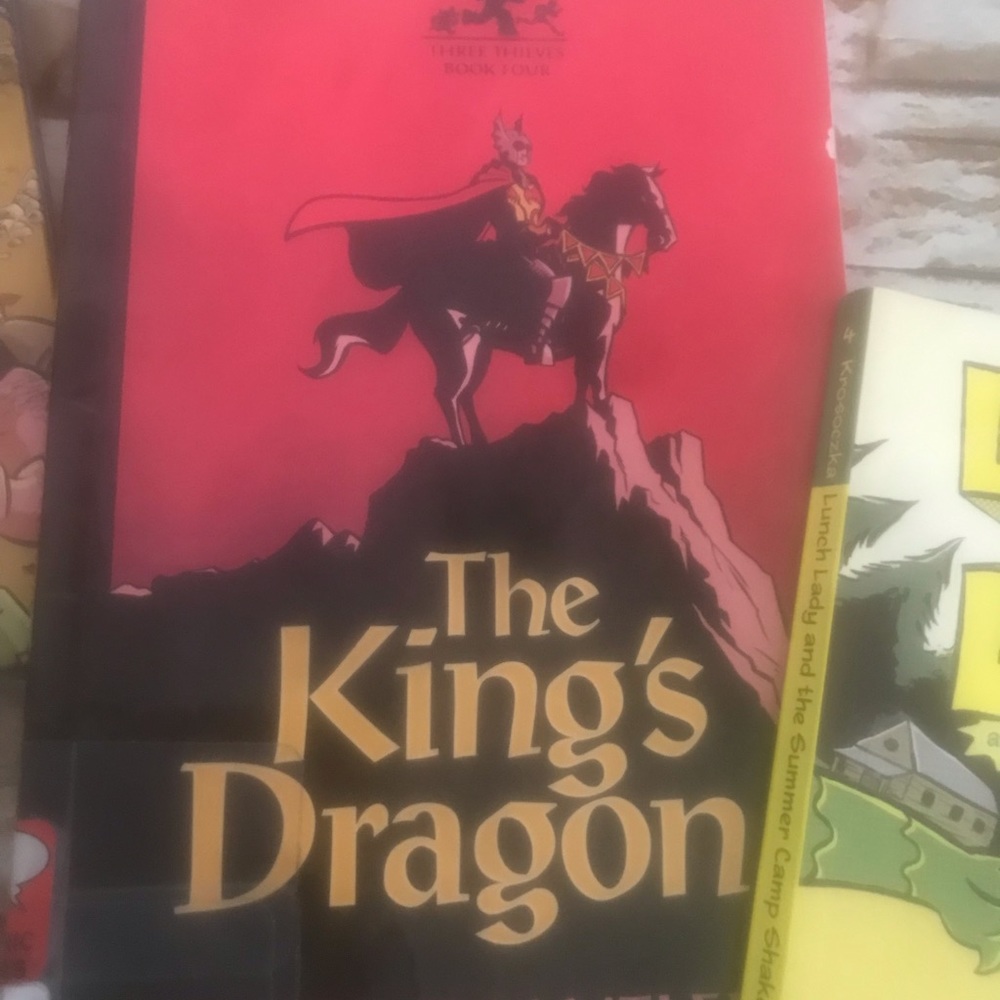 Kid’s comic bundle - Picture 3 of 12